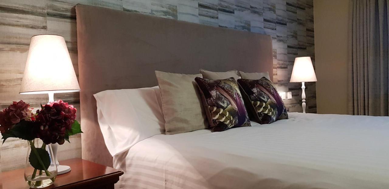 Nesbitt Arms Boutique Hotel Ardara Buitenkant foto