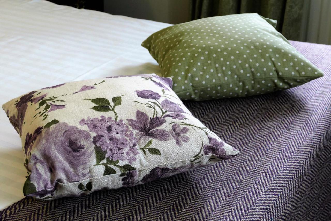 Nesbitt Arms Boutique Hotel Ardara Buitenkant foto