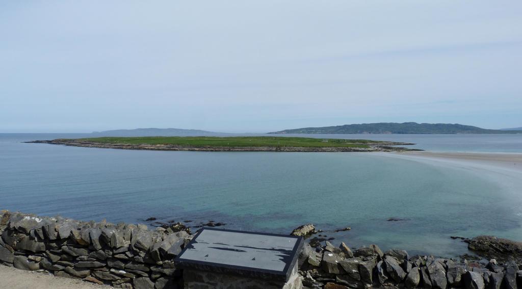 Nesbitt Arms Boutique Hotel Ardara Buitenkant foto