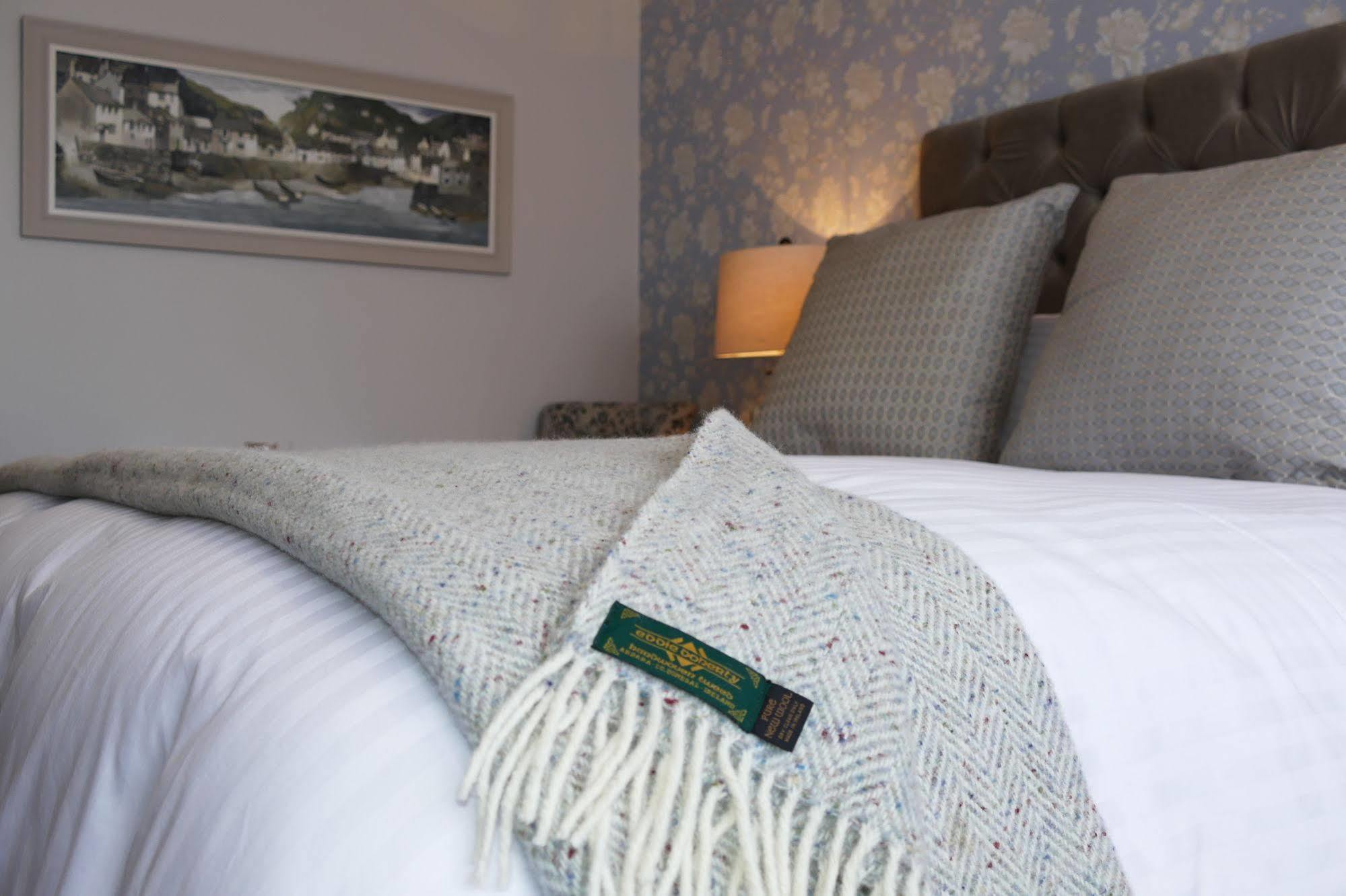 Nesbitt Arms Boutique Hotel Ardara Buitenkant foto